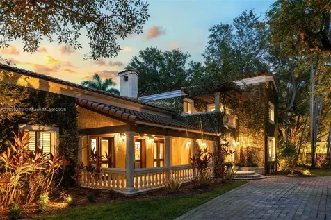 11401 SW 69th Avenue Pinecrest FL 33156
