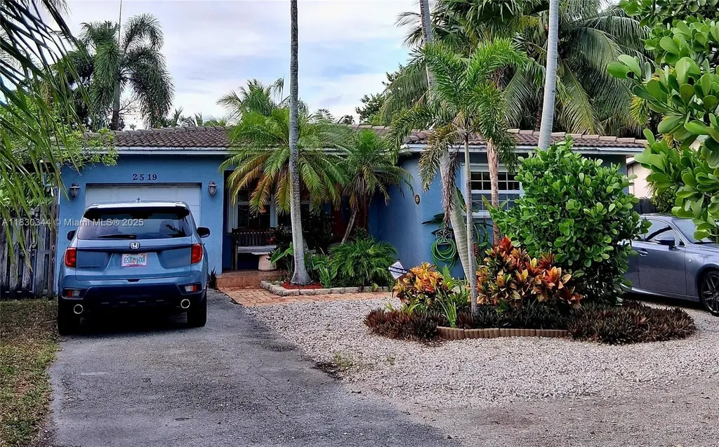 2519 Washington Street Hollywood FL 33020