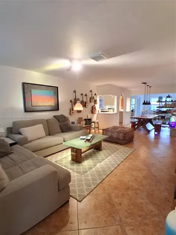 2519 Washington Street Hollywood FL 33020