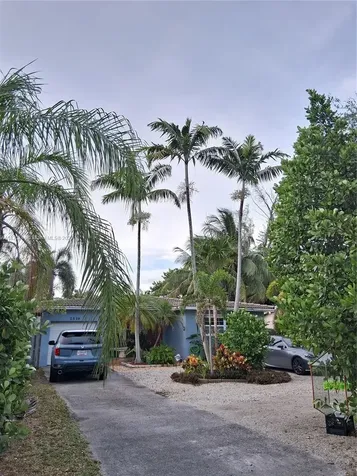 2519 Washington Street Hollywood FL 33020