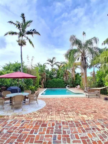 2519 Washington Street Hollywood FL 33020