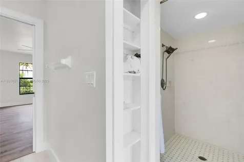709 SW 9th Avenue Cape Coral FL 33991