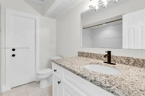 709 SW 9th Avenue Cape Coral FL 33991