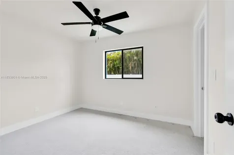 709 SW 9th Avenue Cape Coral FL 33991