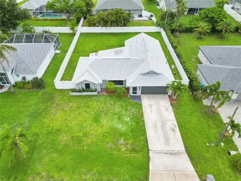 709 SW 9th Avenue Cape Coral FL 33991