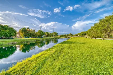 9225 SW 158th Lane Palmetto Bay FL 33157