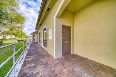 9225 SW 158th Lane Palmetto Bay FL 33157