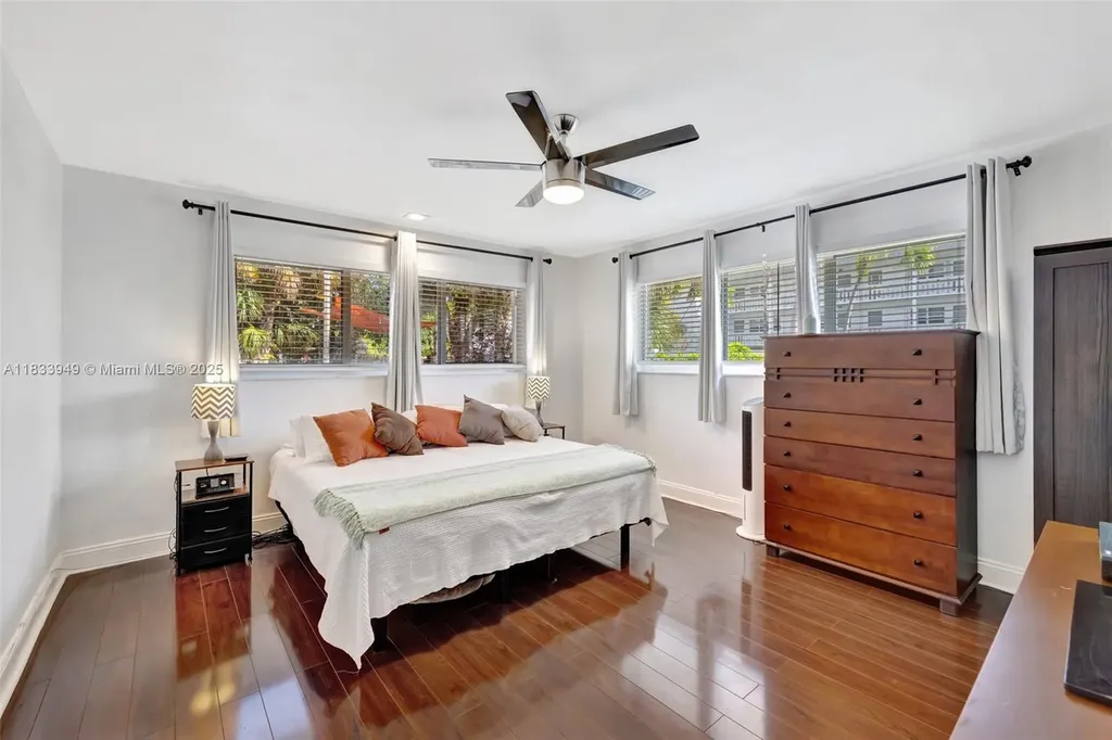 2261 NE 62nd Street Fort Lauderdale FL 33308