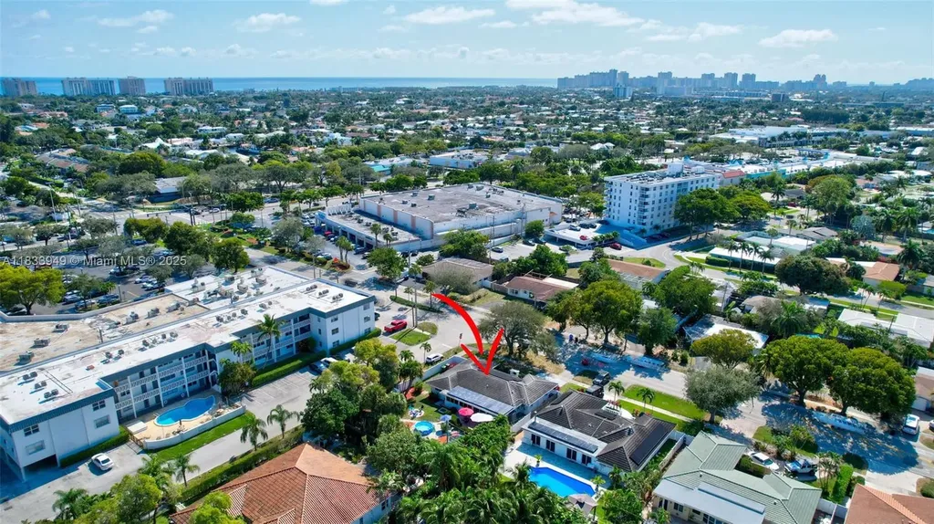 2261 NE 62nd Street Fort Lauderdale FL 33308