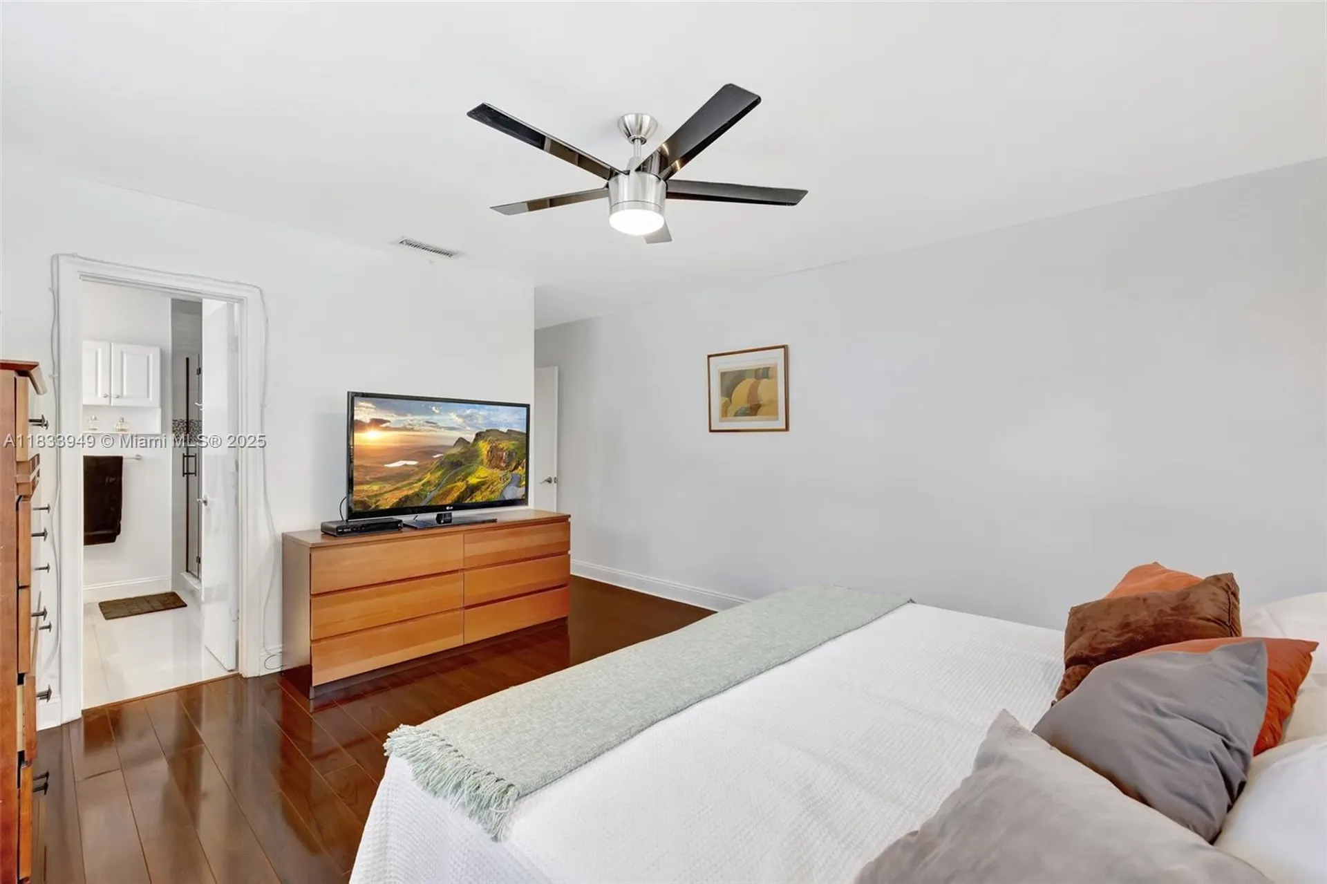 2261 NE 62nd Street Fort Lauderdale FL 33308