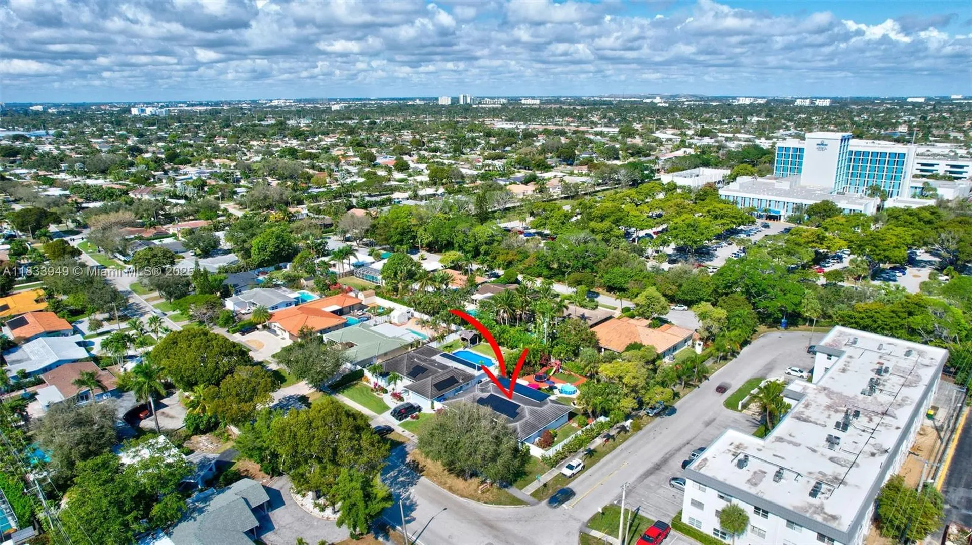 2261 NE 62nd Street Fort Lauderdale FL 33308