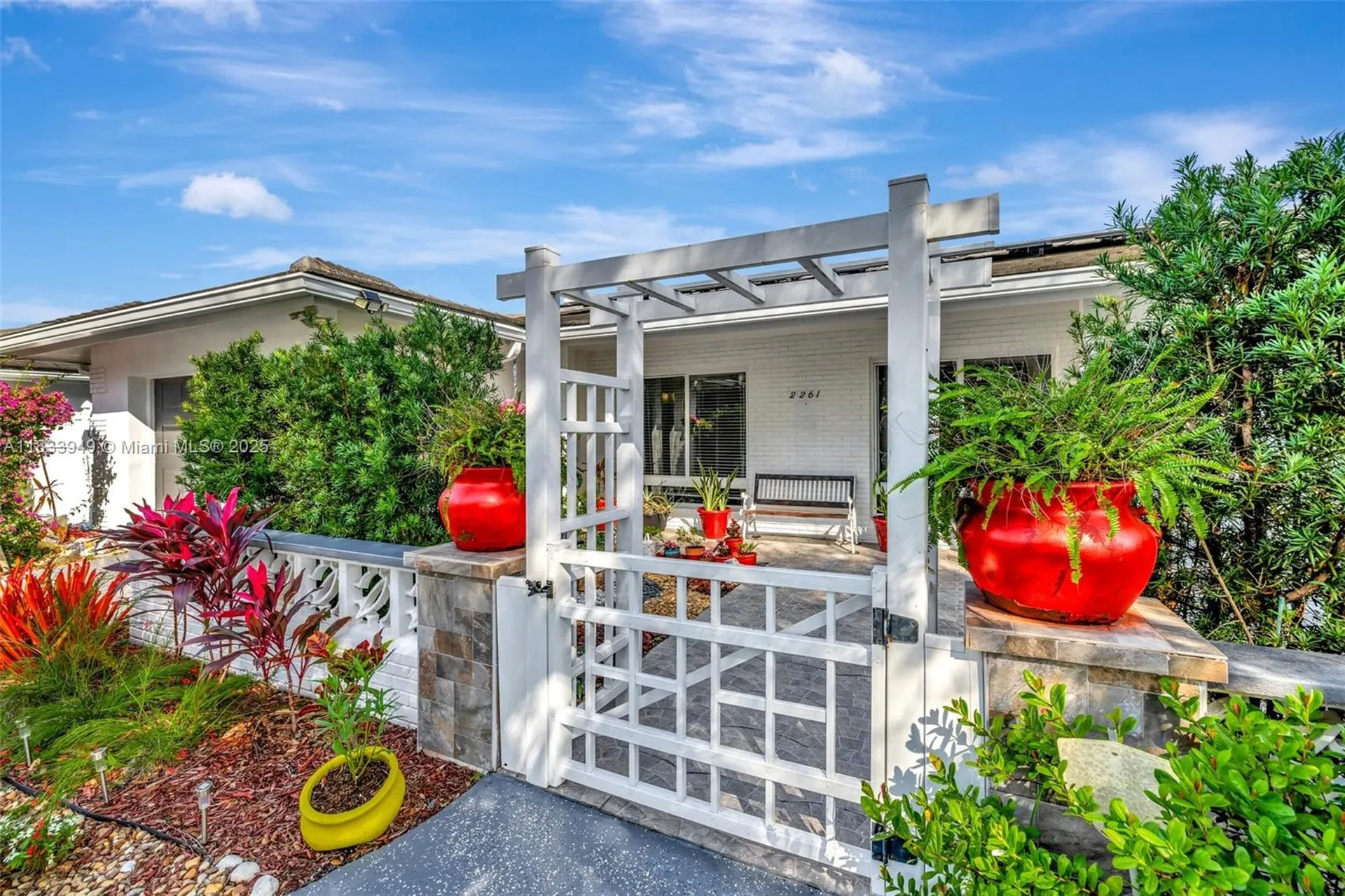 2261 NE 62nd Street Fort Lauderdale FL 33308