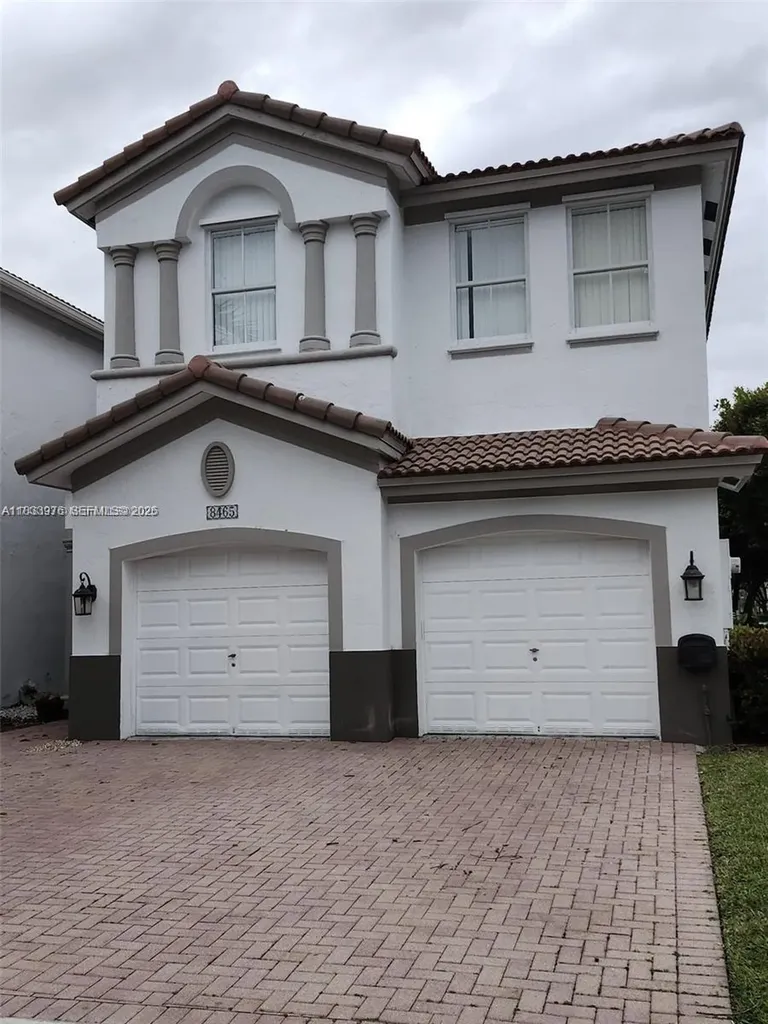 8465 NW 108th Path Doral FL 33178