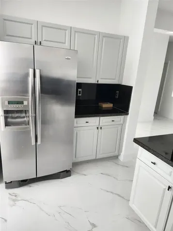8465 NW 108th Path Doral FL 33178