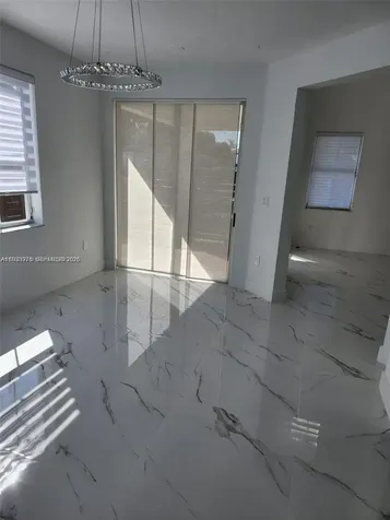 8465 NW 108th Path Doral FL 33178