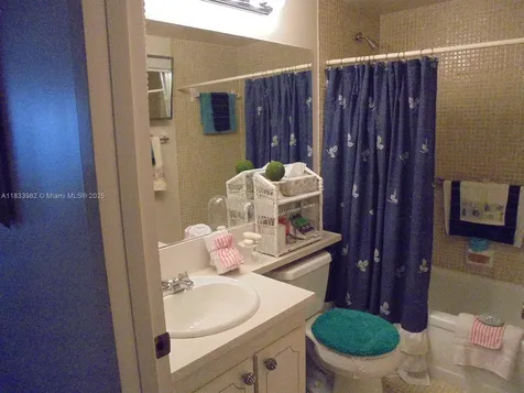 31 Fanshaw A Boca Raton FL 33434