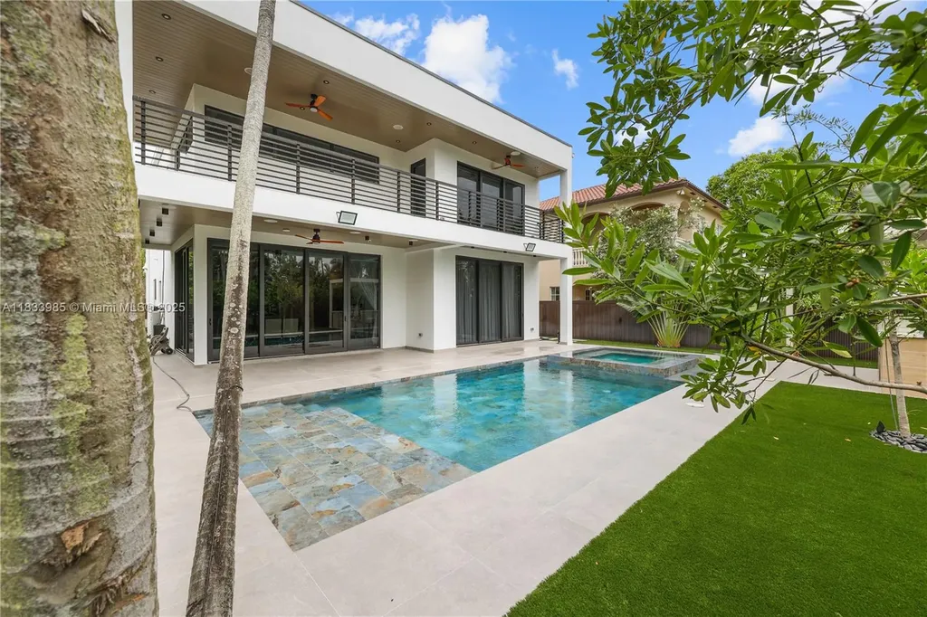 436 NE 10th Avenue Fort Lauderdale FL 33301