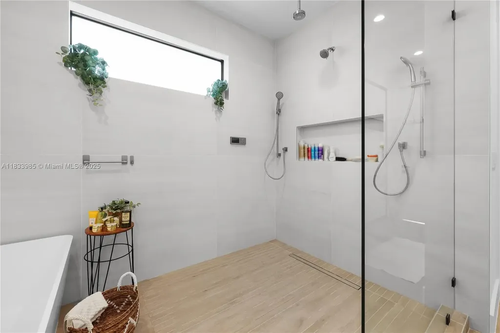 436 NE 10th Avenue Fort Lauderdale FL 33301