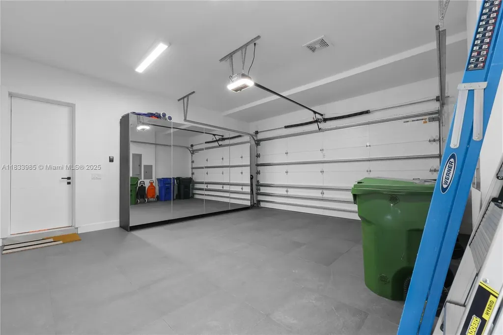 436 NE 10th Avenue Fort Lauderdale FL 33301