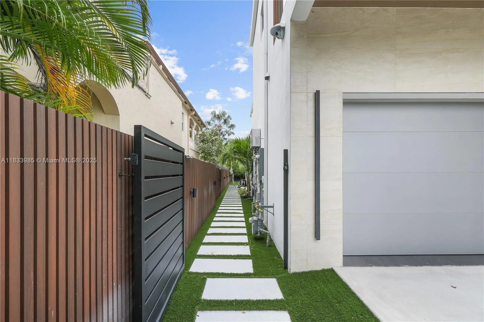 436 NE 10th Avenue Fort Lauderdale FL 33301