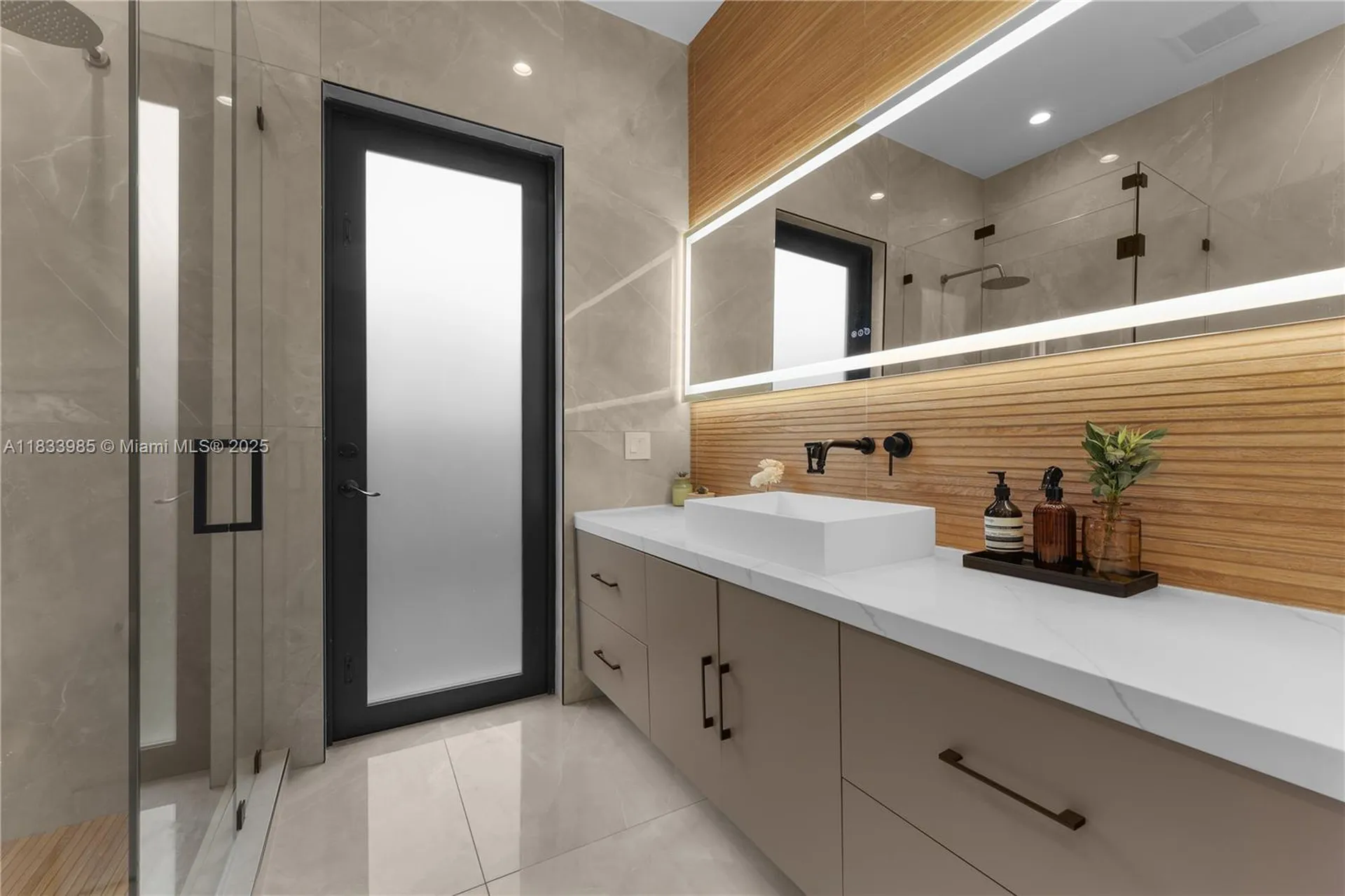 436 NE 10th Avenue Fort Lauderdale FL 33301