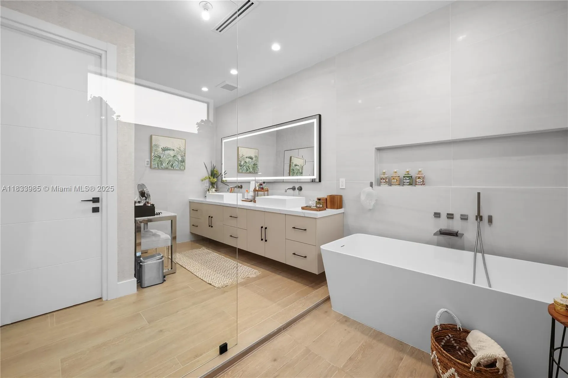 436 NE 10th Avenue Fort Lauderdale FL 33301