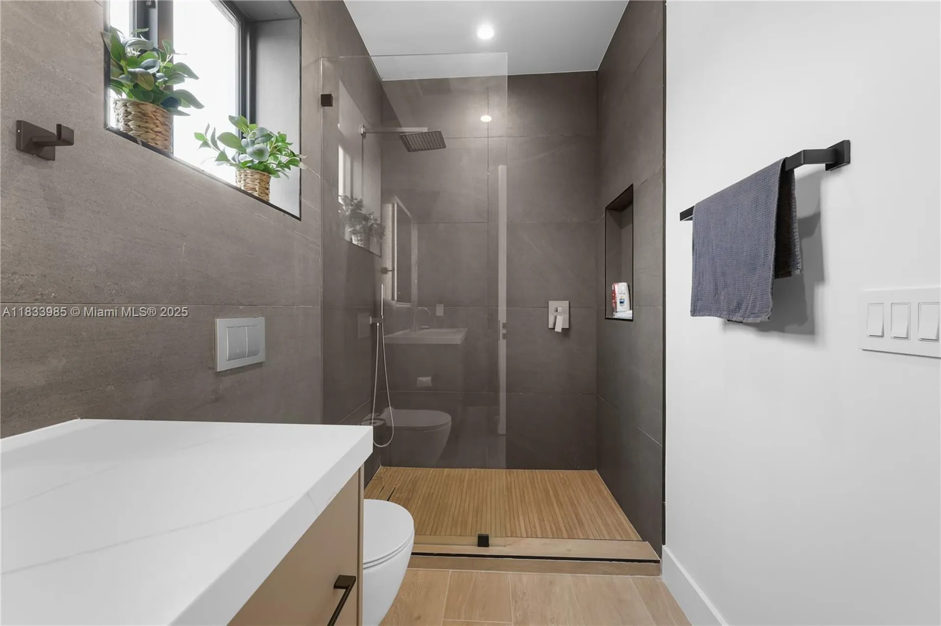 436 NE 10th Avenue Fort Lauderdale FL 33301