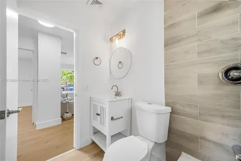 2050 NW 30th Avenue Fort Lauderdale FL 33311