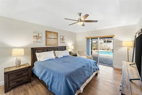 15218 SW 181st Terrace Miami FL 33187
