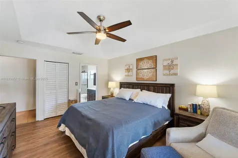 15218 SW 181st Terrace Miami FL 33187