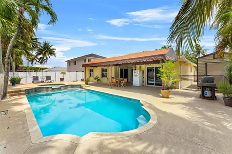 15218 SW 181st Terrace Miami FL 33187