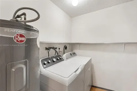 15218 SW 181st Terrace Miami FL 33187