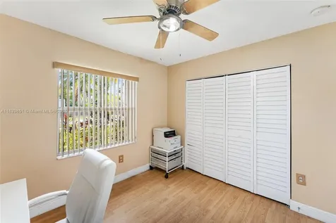 15218 SW 181st Terrace Miami FL 33187
