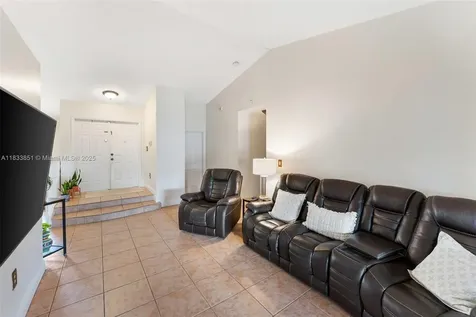 15218 SW 181st Terrace Miami FL 33187