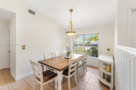 15218 SW 181st Terrace Miami FL 33187