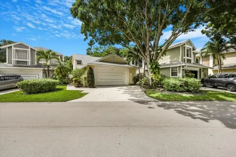5366 214th Court S Boca Raton FL 33486