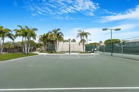 5366 214th Court S Boca Raton FL 33486