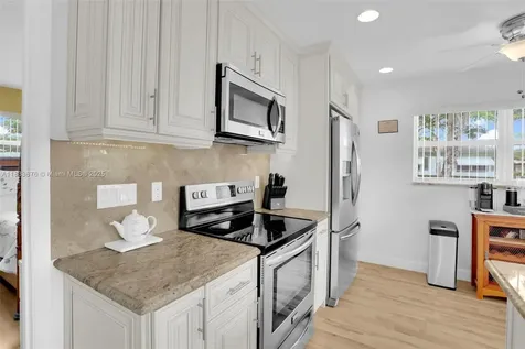 841 Meadowlark Lane Delray Beach FL 33445