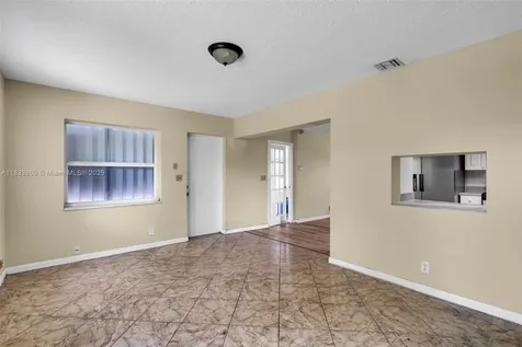 2727 Hypoluxo Road Boynton Beach FL 33462