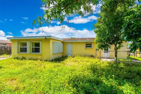 2727 Hypoluxo Road Boynton Beach FL 33462