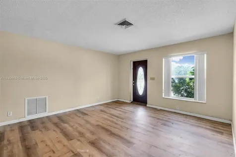 2727 Hypoluxo Road Boynton Beach FL 33462