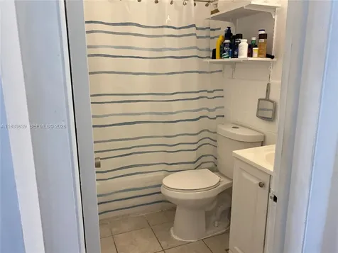 820 SW 11th Avenue Hallandale Beach FL 33009