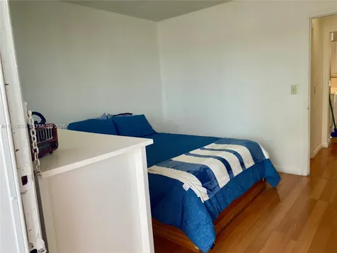 820 SW 11th Avenue Hallandale Beach FL 33009