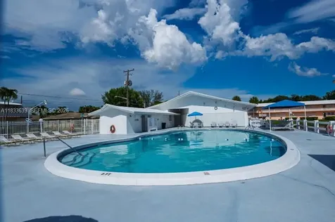 820 SW 11th Avenue Hallandale Beach FL 33009