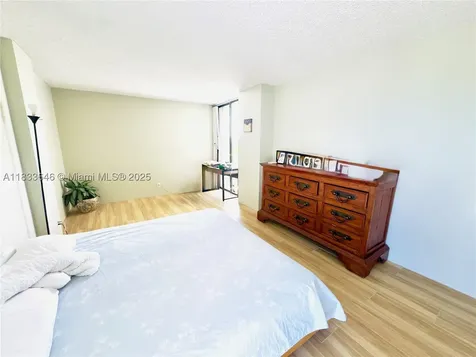 20225 NE 34th Court Aventura FL 33180