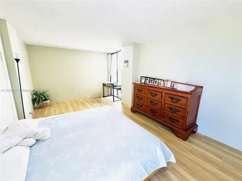 20225 NE 34th Court Aventura FL 33180