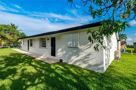 25420 SW 107th Avenue Homestead FL 33032