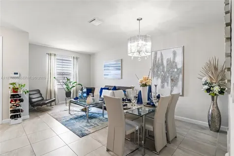 10468 W 33rd Lane Hialeah FL 33018