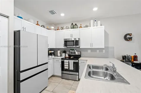 10468 W 33rd Lane Hialeah FL 33018