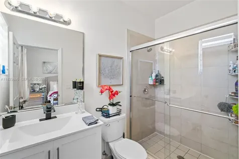 10468 W 33rd Lane Hialeah FL 33018